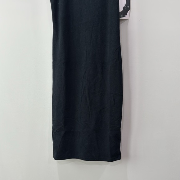 Black Ribbed Midi Dress - Picture 3 of 10